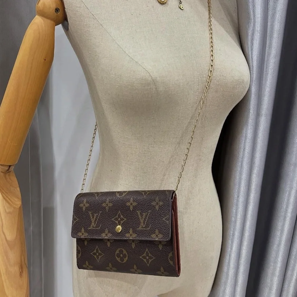 2 piece Louis Vuitton Monogram Trifold Wallet and Insert - Picture 13 of 13